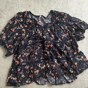 Old Navy babydoll top navy with orange flowers - XL